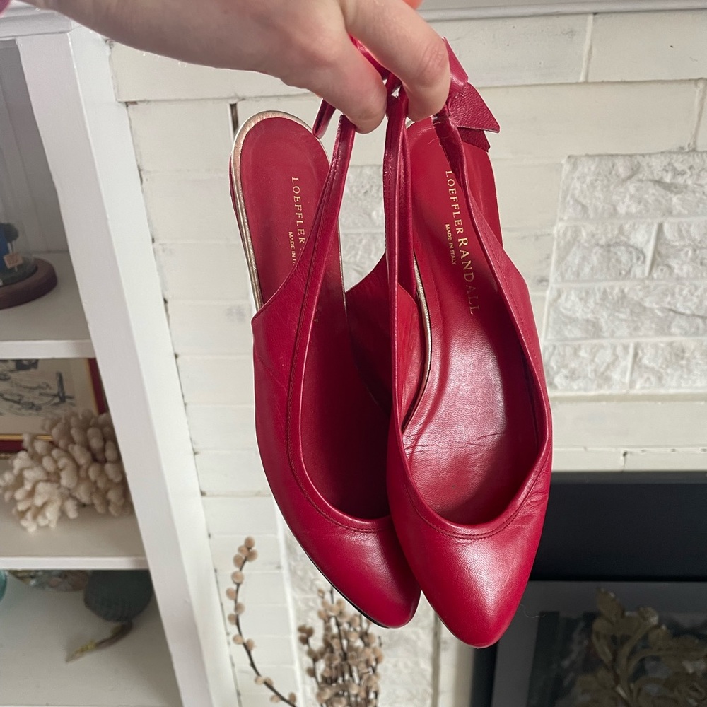 Vintage Loffler Randall flats in hot pink